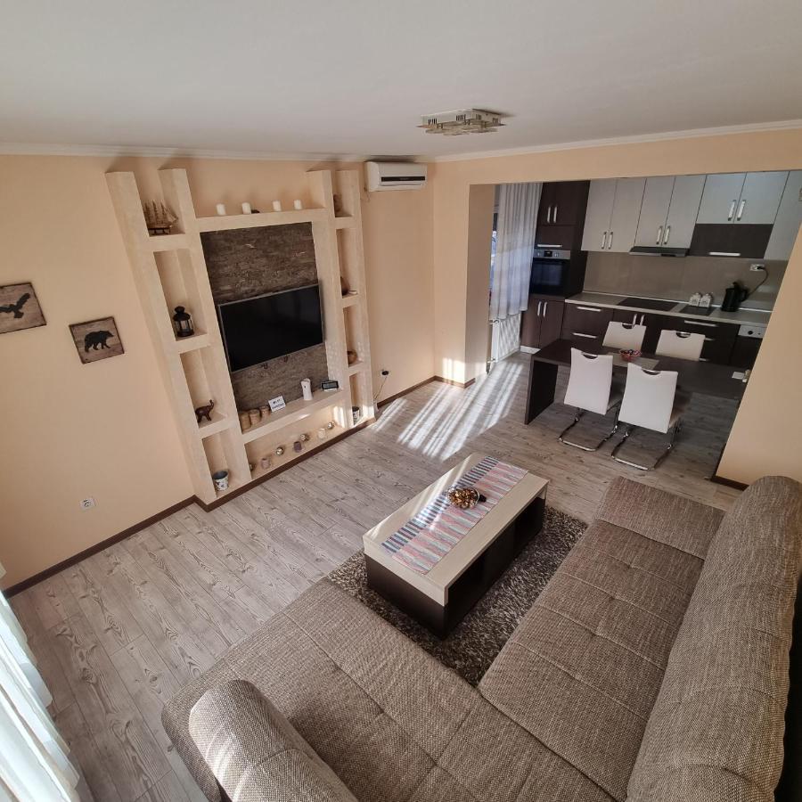 Koks Apartmans 苏博蒂察 外观 照片